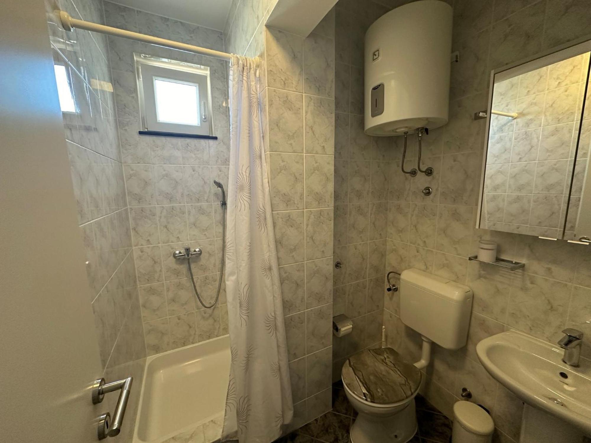 Apartments Villa Sunce Dugi Rat Eksteriør billede