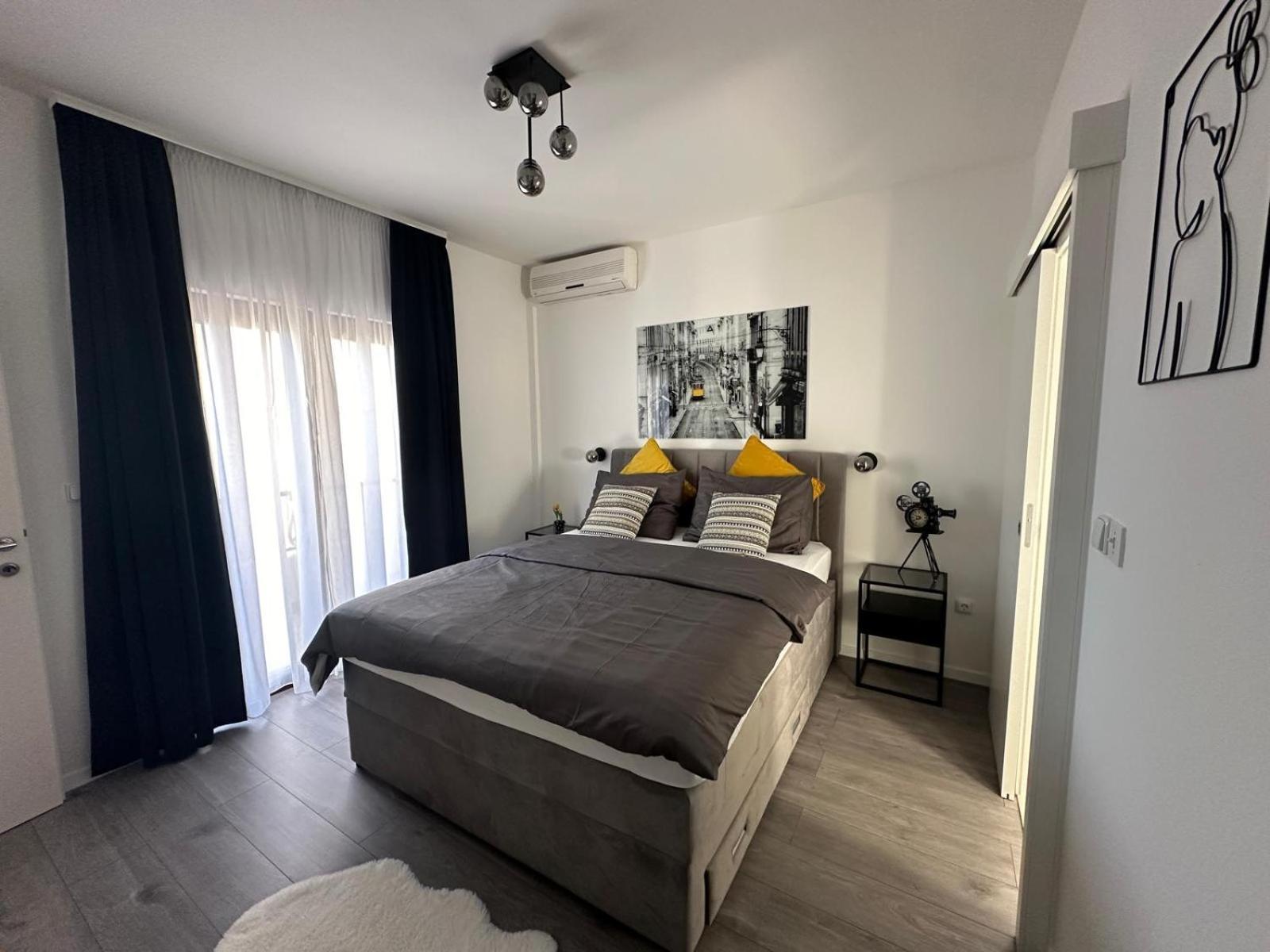 Apartments Villa Sunce Dugi Rat Eksteriør billede